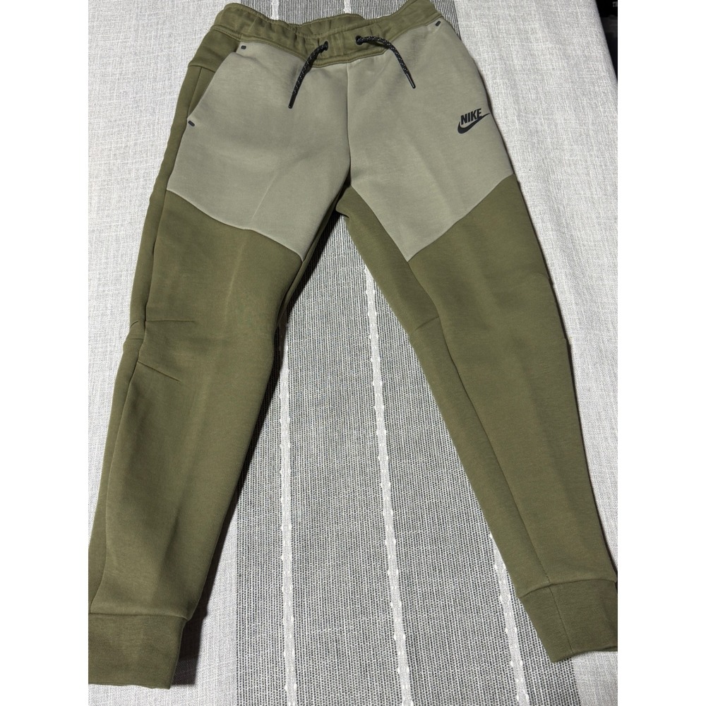 Nike Kids Tech Fleece Joggers Olive Green Khaki Size Medium‎ NWT